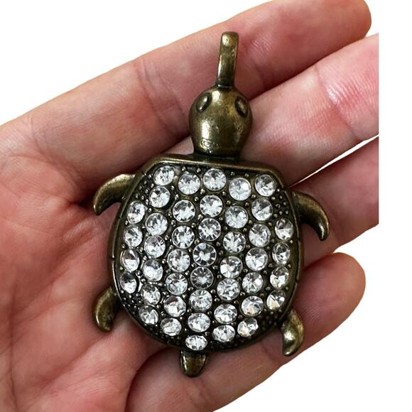 Vintage Rhinestone Turtle Pendant - Picture 5 of 5